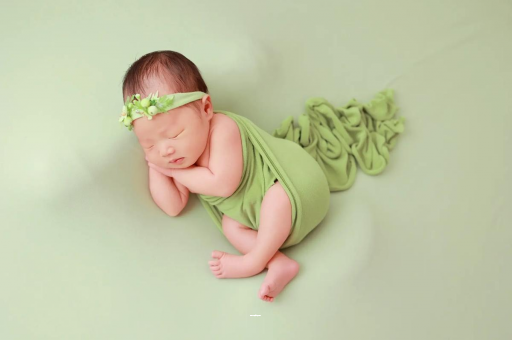 博尔塔拉蒙古宝宝每个月的成长过程 博尔塔拉蒙古宝宝每个月的成长过程